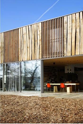 Casa Minimalista en los Bosques de Bretana  /  Minimal Style House in Britain Forest