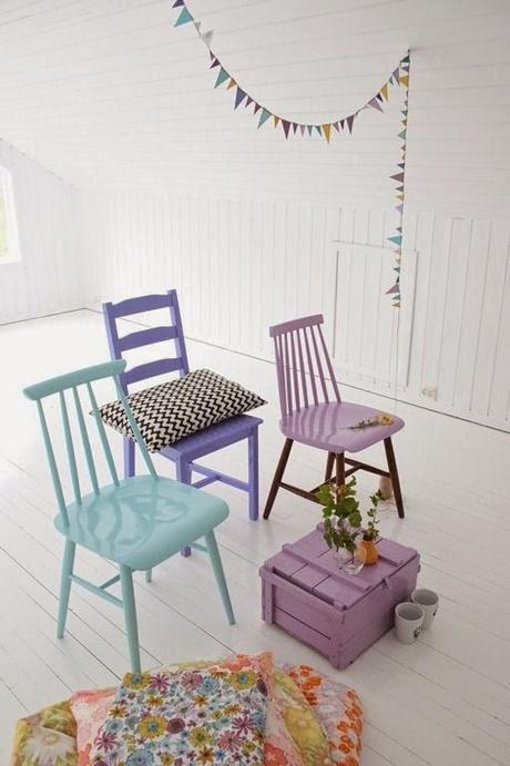 Te atreves con una silla de cada color?
