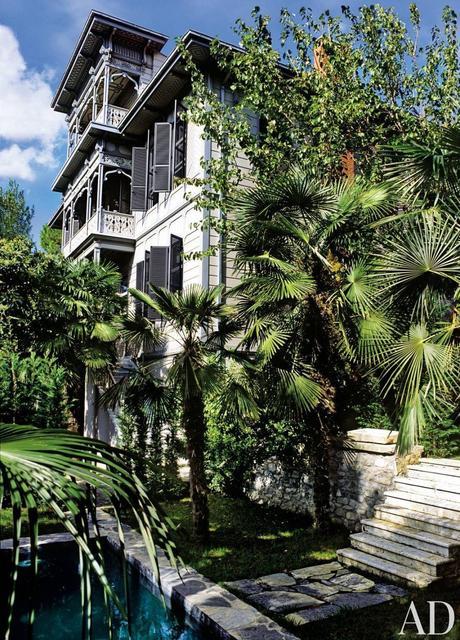 Una Casa Colonial llena de Antigüedades