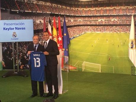 Real Madrid presentó a Keylor Navas en el Bernabéu