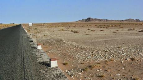 Aousserd,  En busca del desierto.