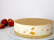 Tarta crema queso batido trocitos melocotón cobertura galleta