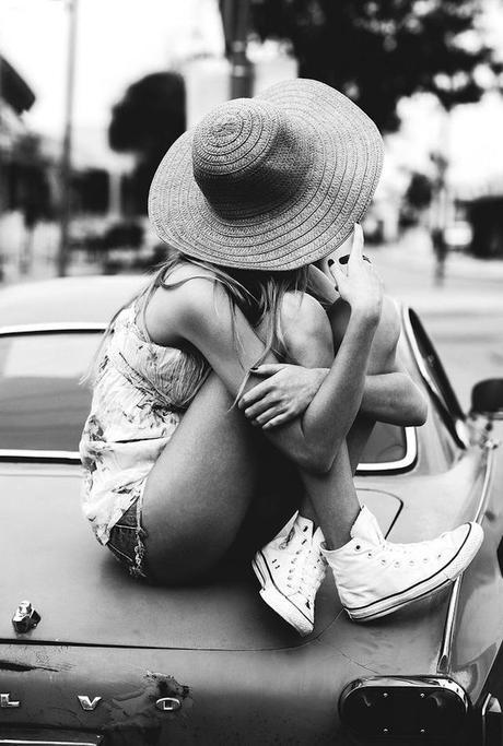 ON HOLIDAYS. SEE U SOON! photo sentada_zpsfdc6af96.jpg