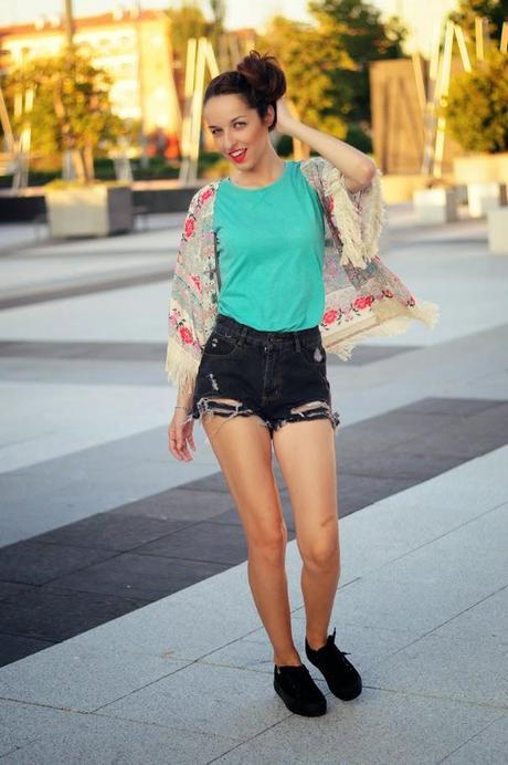 TENDENCIA: KIMONO TENDENCIA: KIMONO