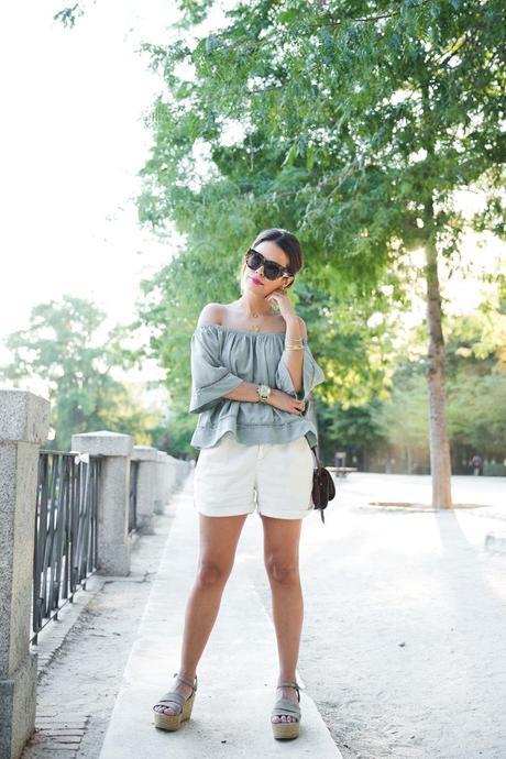 OFF SHOULDER TOP off_the_shoulders_top-White-outfit-wedges-street_style-27