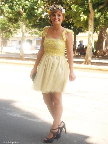 OUTFIT OUR FRIEND PAULA