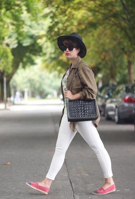 BLOGGER SWAP: PINNEAPPLE IMG_6946