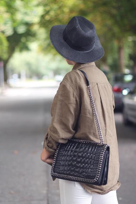 BLOGGER SWAP: PINNEAPPLE IMG_6905