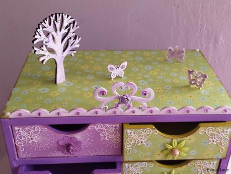 Cajita de madera alterada