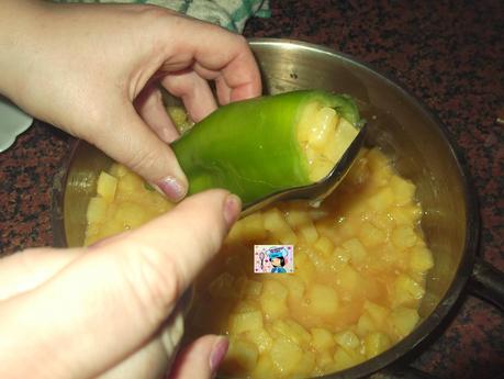 PIMIENTOS RELLENOS DE TORTILLA