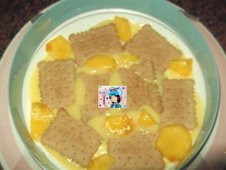TARTA DE GALLETAS CON MELOCOTONES