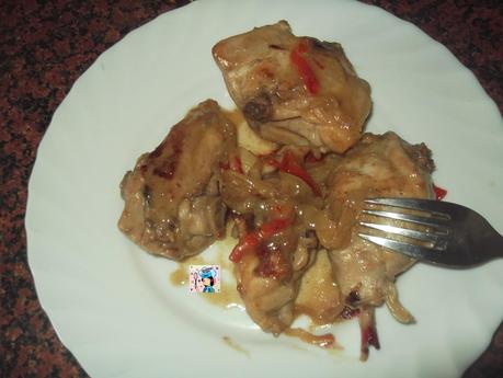 POLLO EN SALSA DE YOGUR