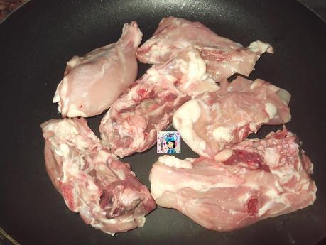 POLLO EN SALSA DE YOGUR