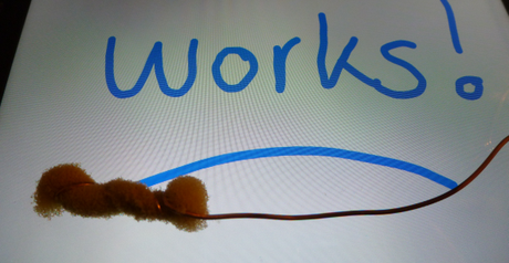 STYLUS CASERO PARA TABLETAS Y TELÉFONOS TÁCTILES.