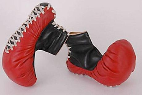 crazy-shoes-boxing-glove-shoes.jpg