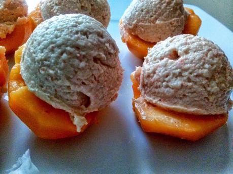 Melocotones rellenos de Paté de Gambas