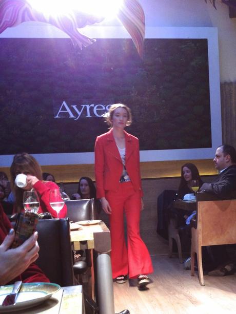 Presentación AYRES! a puro print y color.