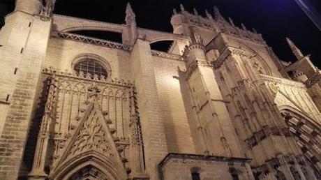 Sevilla, la noche que enamora.