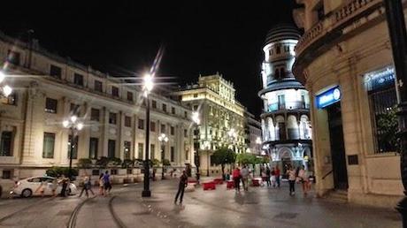 Sevilla, la noche que enamora.