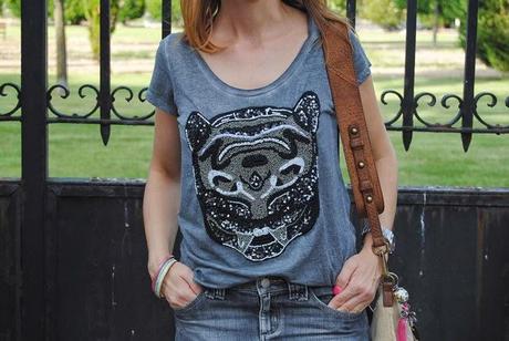 A Tiger on my T-shirt