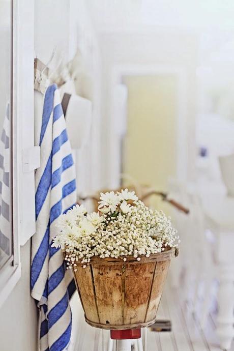 DECORANDO MI MUNDO...