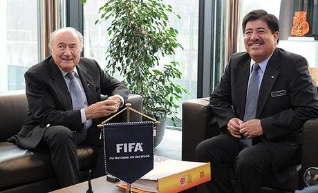 El presidente de la FCF, Luis Bedoya, será representante de la Conmebol en la FIFA