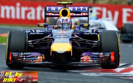 RICCIARDO CONVENCIDO DE QUE MUCHOS FUTUROS PILOTOS DE RED BULL SEGUIRAN SUS PASOS