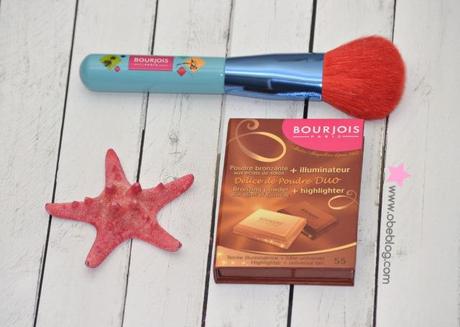 Délice_Dúo_Bronceador_e _luminador_en_una_paleta_brocha_BOURJOIS_04