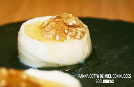 Panna cotta de miel y nueces