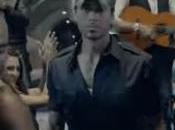 'Bailando'