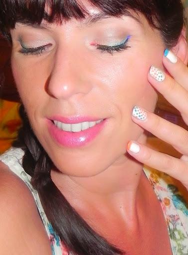 Arcoiris (Look, manicura y outfit)