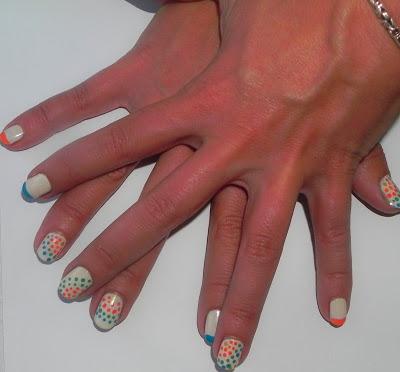 Arcoiris (Look, manicura y outfit)