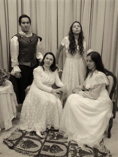 A la usanza antigua: Caracterizaciones