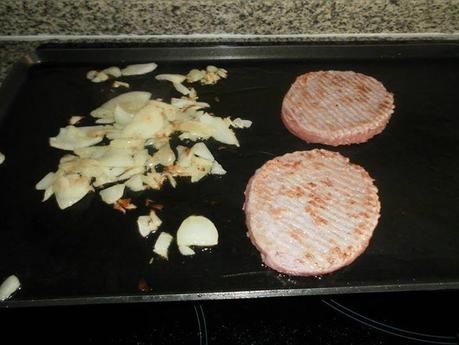 cocina, gastronomia, receta, hamburguesa, batidora, picadora, bosh, pequeño electrodoméstico