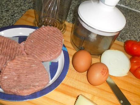 cocina, gastronomia, receta, hamburguesa, batidora, picadora, bosh, pequeño electrodoméstico