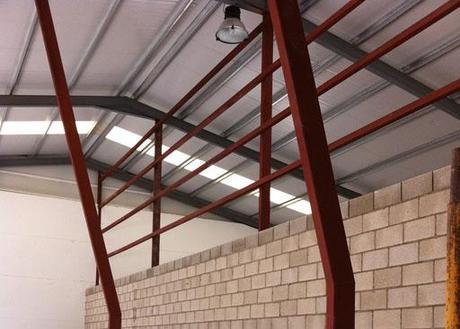 A-cero Projects NUEVAS IMÁGENES DE LA NAVE DE OFICINAS REFROMADA POR A-CERO EN CUENCA