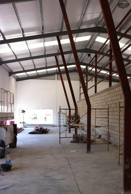 A-cero Projects NUEVAS IMÁGENES DE LA NAVE DE OFICINAS REFROMADA POR A-CERO EN CUENCA