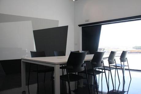 A-cero Project NUEVAS IMÁGENES DE LA NAVE DE OFICINAS REFROMADA POR A-CERO EN CUENCA