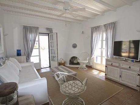 Villa Lujosa y Rustica en Grecia / Luxury and Rustic Villa in Greece