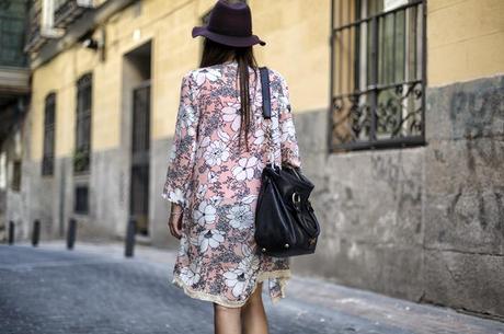 street style barbara crespo floral tassel kimono sheinside sheinsider fashion blogger outfit blog de moda