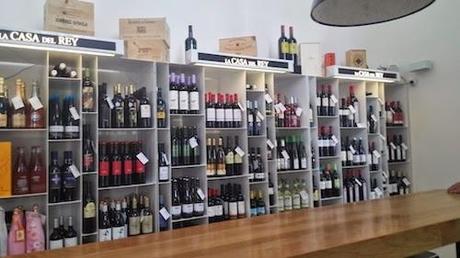 Estepona, vino y pinchos