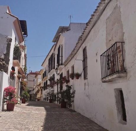 Estepona, vino y pinchos