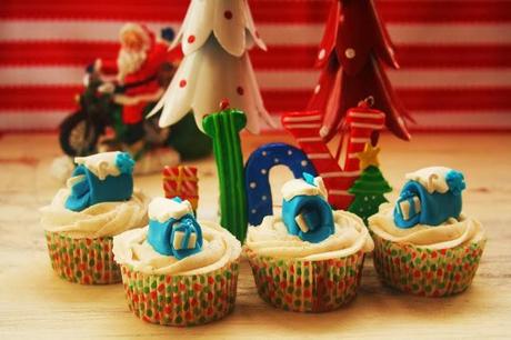 Christmas Mail Box Cupcakes (Eggnog Cupcakes)