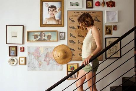 Stéphanie en su apartamento de París