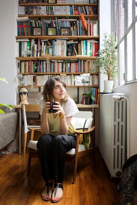 Stéphanie en su apartamento de París