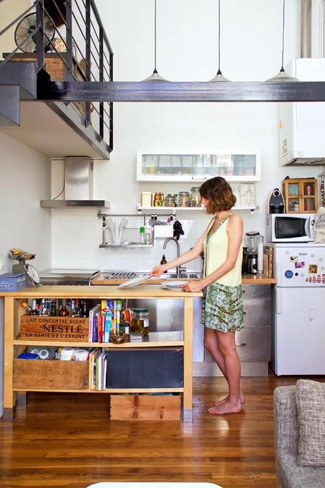 Stéphanie en su apartamento de París