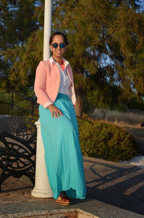 Outfit - Long Turquoise Skirt