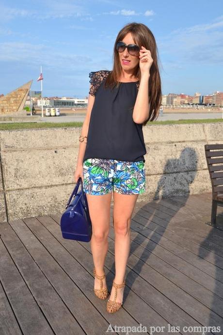 EN TONOS AZULES......