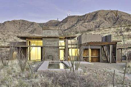 Casa Minimalista en el Desierto  / Minimal Style Desert House