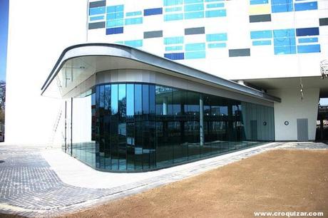 Trencadis Office Building – Loxodrome Design & Innovation VLO-005-Trencadis Office Building-4